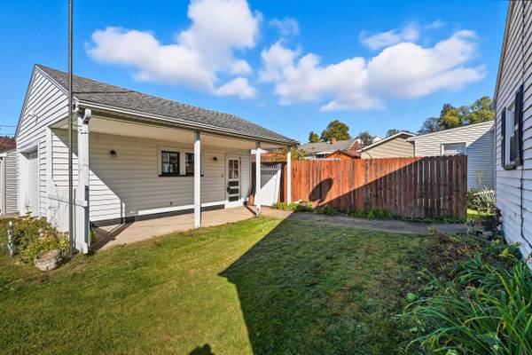 1613 Wooley Ave, New Castle, PA 16101-5153