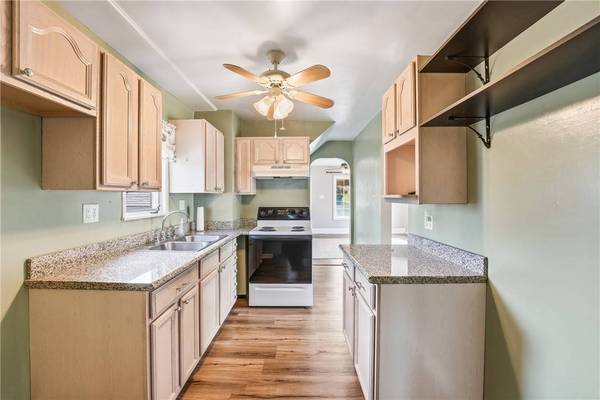 1013 Becker St, New Castle, PA 16101