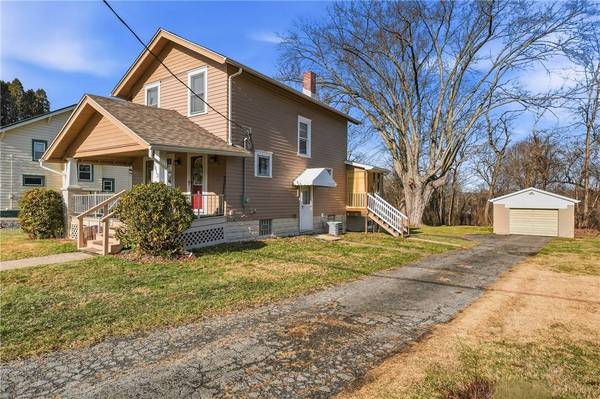 1013 Becker St, New Castle, PA 16101