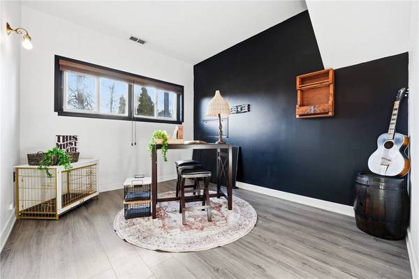 2878 Old Plank Rd, Neshannock Twp, PA 16105