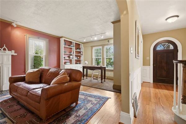 117 E Fairfield Ave, New Castle, PA 16105