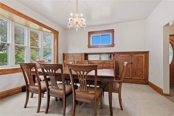 220 E Sheridan Ave, New Castle, PA 16105