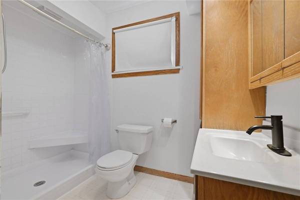 220 E Sheridan Ave, New Castle, PA 16105