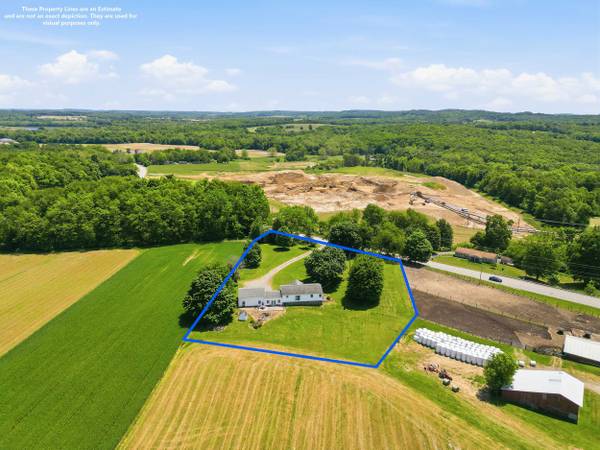 4453 Harlansburg Rd, Slippery Rock, PA 16057-6707