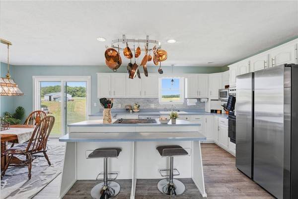 4453 Harlansburg Rd, Scott Twp, PA 16057