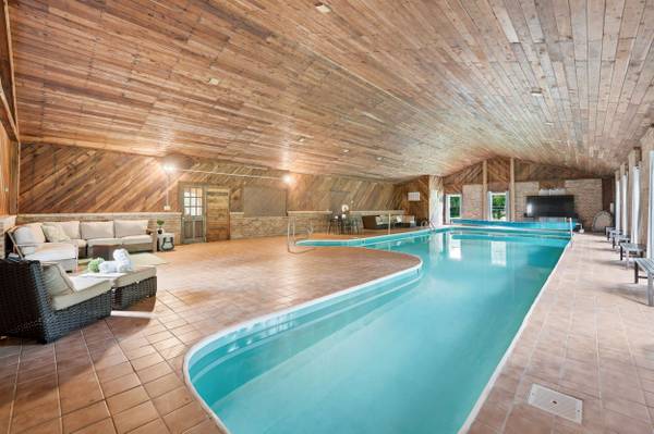 2584 Hillsville Rd, Edinburg, PA 16116-3316