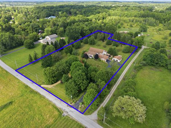 2584 Hillsville Rd, Edinburg, PA 16116-3316