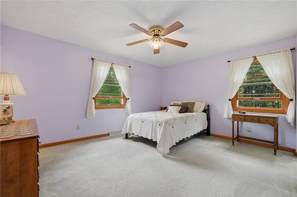 2956 Acre Rd, Scott Twp, PA 16101