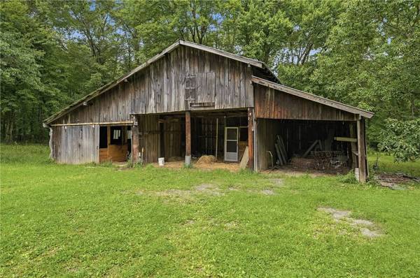 4653 State Route 158, Wilmington Twp, PA 16142