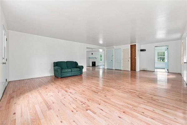 4653 State Route 158, Wilmington Twp, PA 16142