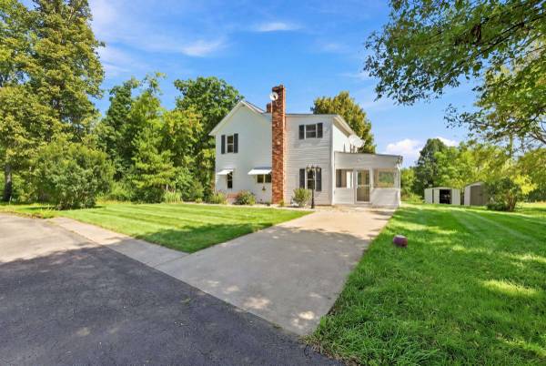 1229 Mohawk School Rd, Edinburg, PA 16116-1113