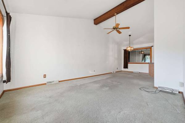 117 Seneca Way, New Castle, PA 16102-3225
