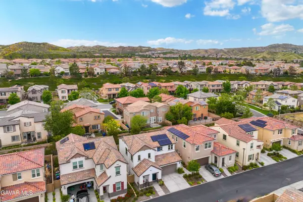 28371 Vela WAY, Valencia, CA 91355