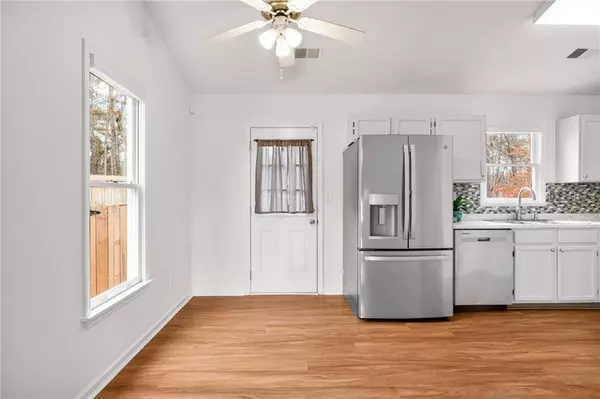 151 Aztec WAY SE, Acworth, GA 30102