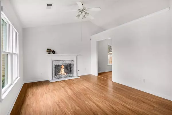 151 Aztec WAY SE, Acworth, GA 30102