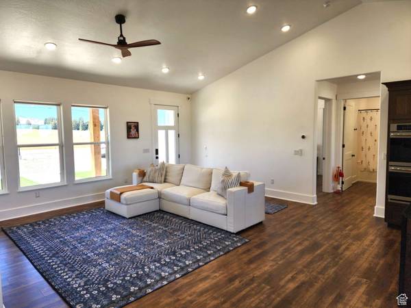 535 E 500 S, Fillmore, UT 84631