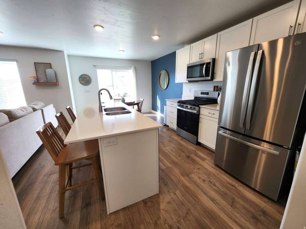 1736 E FALL ST N #219, Eagle Mountain, UT 84005