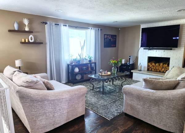 6051 S 2900 W, Roy, UT 84067
