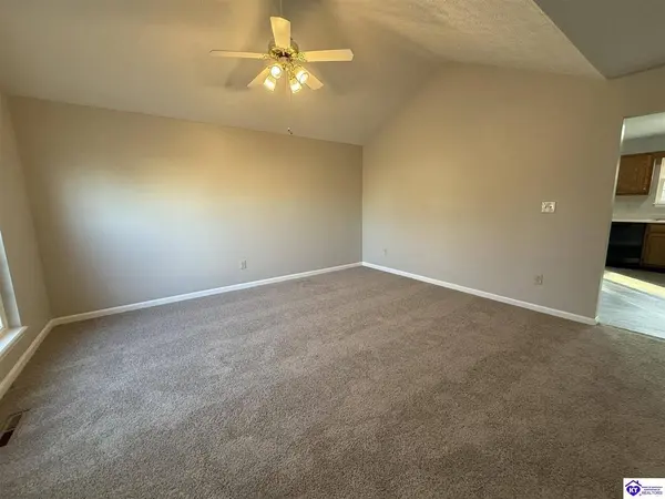 116 Sharon Court, Elizabethtown, KY 42701