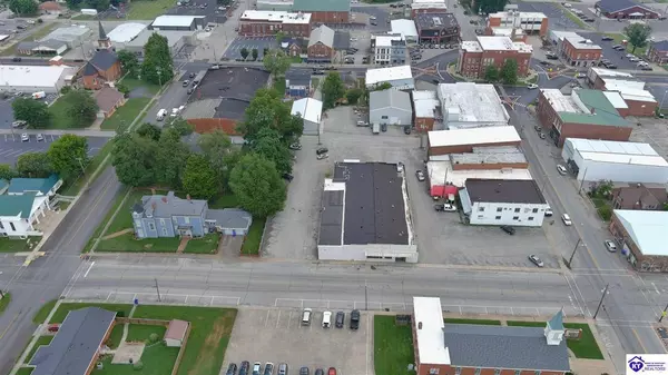 105 N English Street, Leitchfield, KY 42754