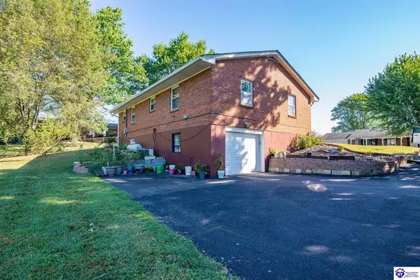 103 Cecil Court, Elizabethtown, KY 42701