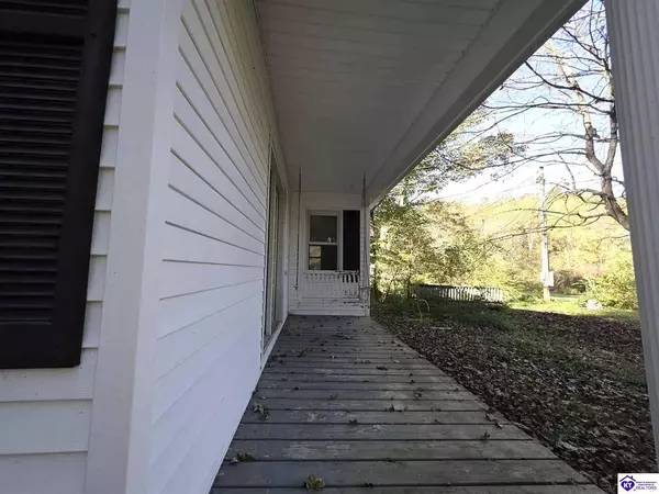 2006 Ready Road, Caneyville, KY 42721