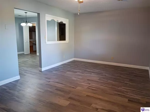 401 Embry Villa Drive, Leitchfield, KY 42754