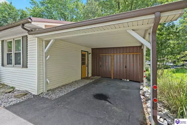 401 Embry Villa Drive, Leitchfield, KY 42754