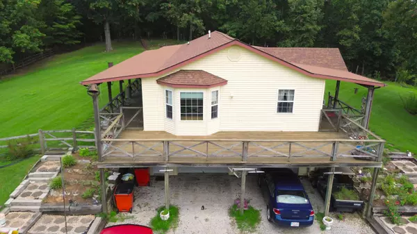 1020 Yates Chapel Road, Cecillia, KY 42724