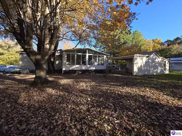 302 Thomas Street, Leitchfield, KY 42754