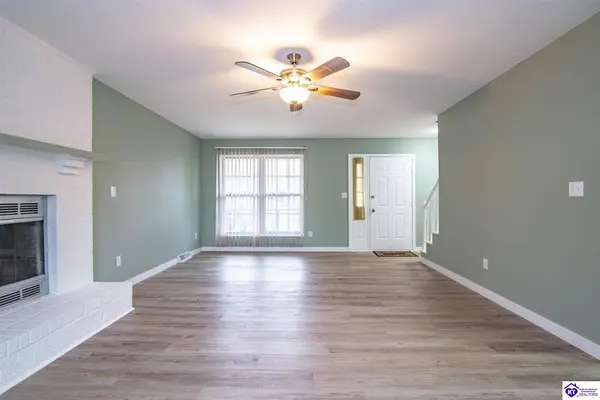 3004 S Woodland Drive, Radcliff, KY 40160