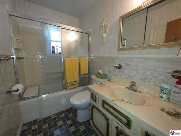 2408 Hill Street, Vine Grove, KY 40175