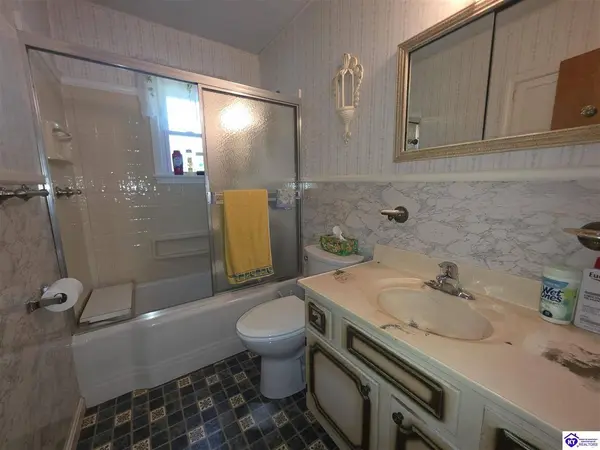 2408 Hill Street, Vine Grove, KY 40175