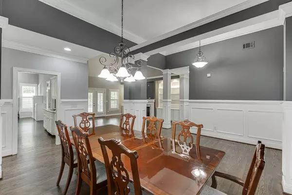 1698 Little Fox LN, Dacula, GA 30019