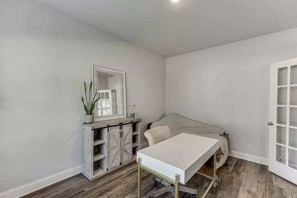 71 Parkers PL, Hoschton, GA 30548