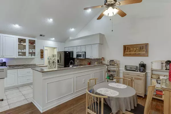 2927 Oakside CIR, Alpharetta, GA 30004