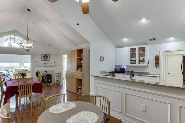 2927 Oakside CIR, Alpharetta, GA 30004