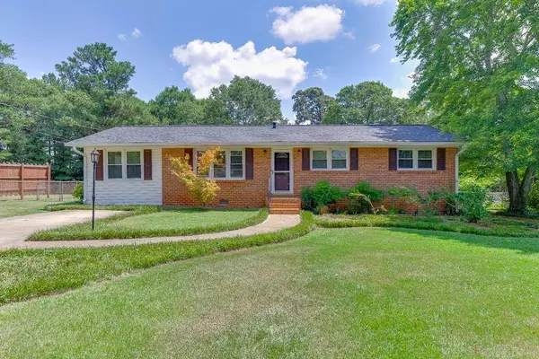 180 Glendale HTS, Winterville, GA 30683