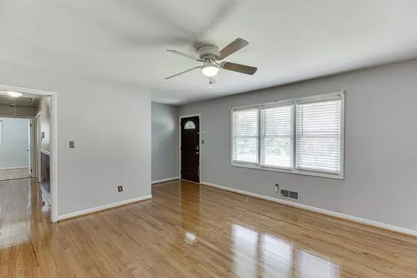 180 Glendale HTS, Winterville, GA 30683