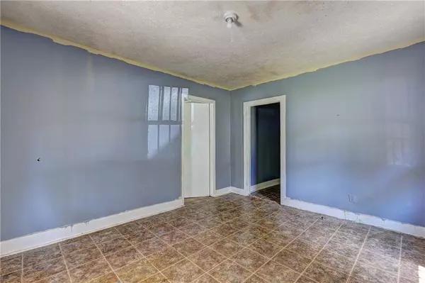 120 Caraker AVE, Milledgeville, GA 31061