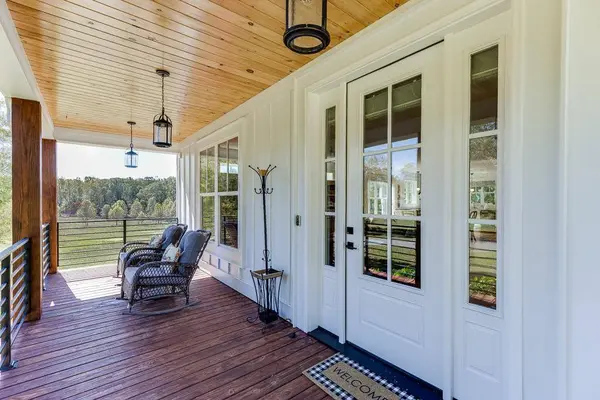 182 Farm Hill DR, Clarkesville, GA 30523