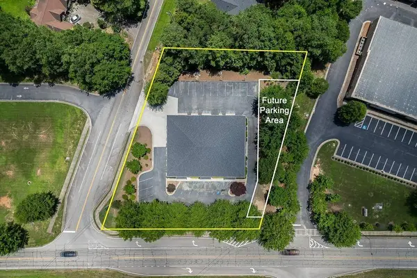 6105 Atlanta HWY, Flowery Branch, GA 30542