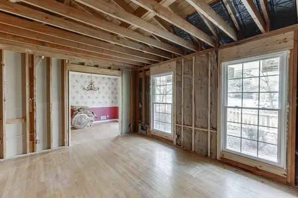 1245 S Shadygrove CT, Stone Mountain, GA 30083