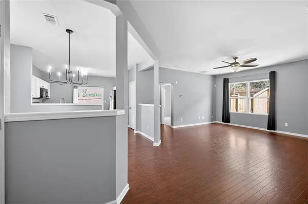 6897 Barker Station WALK, Sugar Hill, GA 30518