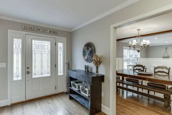 5984 Dolvin LN, Buford, GA 30518