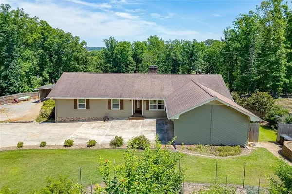 3803 Carter RD, Buford, GA 30518