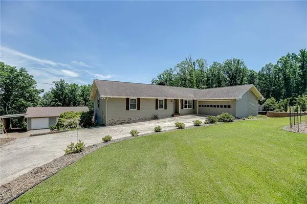 3803 Carter RD, Buford, GA 30518