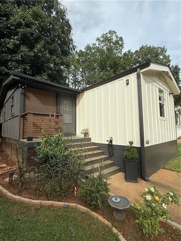 3685 Fir DR, Buford, GA 30518