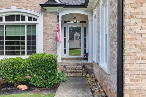 880 Providence Club DR, Monroe, GA 30656