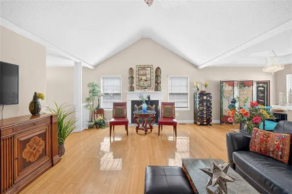 1009 Crest Ridge PL SW, Marietta, GA 30060